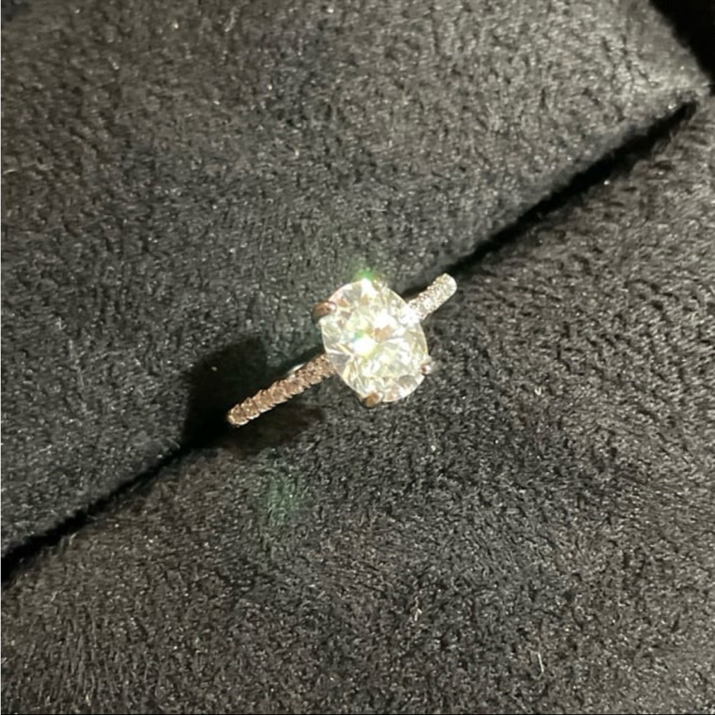 Amazing Gra Certified 2 Carat White Moissanite Diamond Solitaire With Accents.